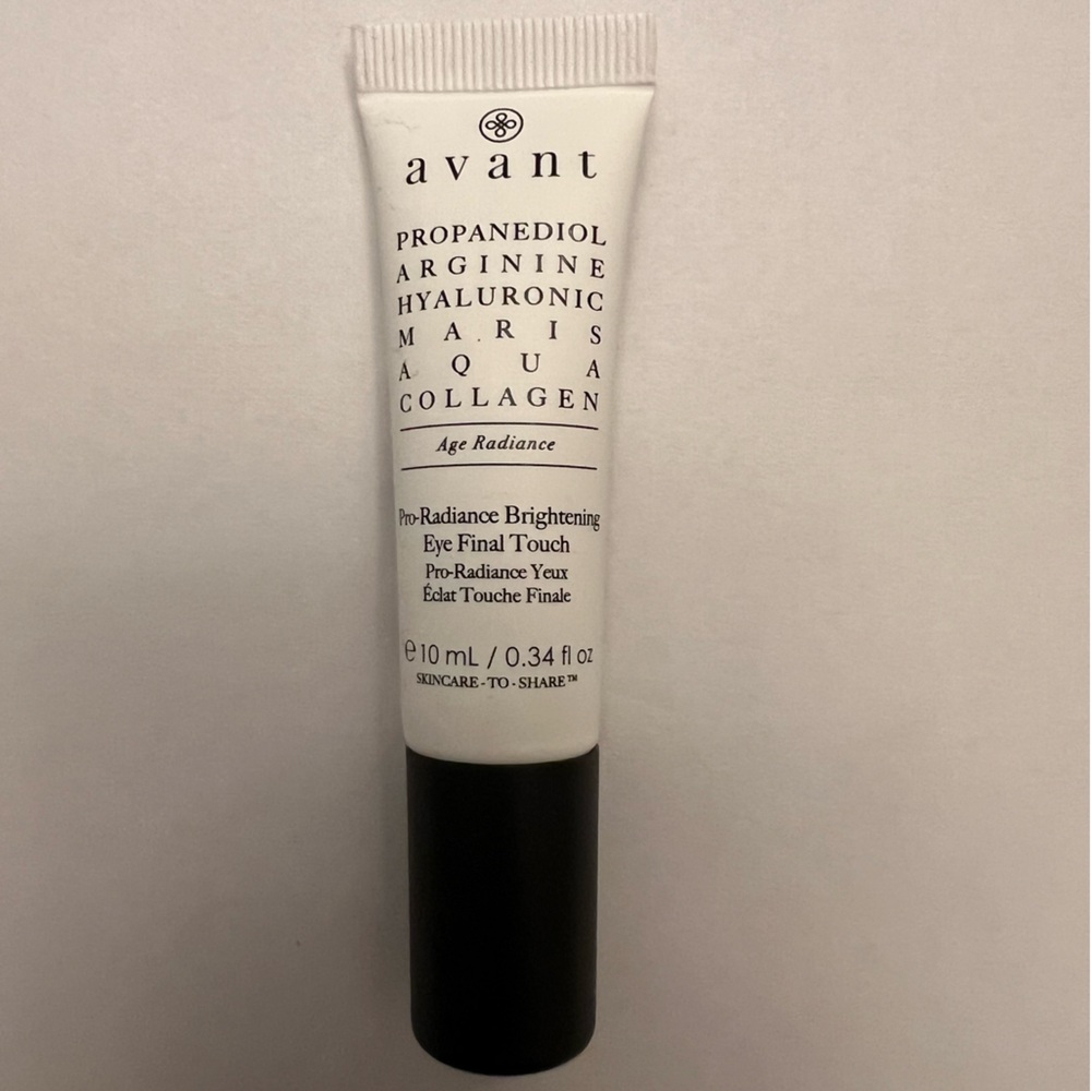 NEW; UNOPENED. Avant Pro Radiance Brightening Eye Final Touch